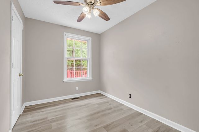 101 Forest Meadows Dr, Hendersonville, TN 37075