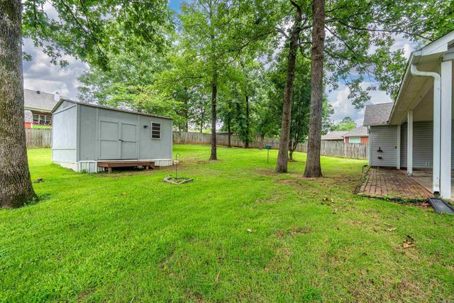 102 Doe Run Place, Hot Springs, AR 71913