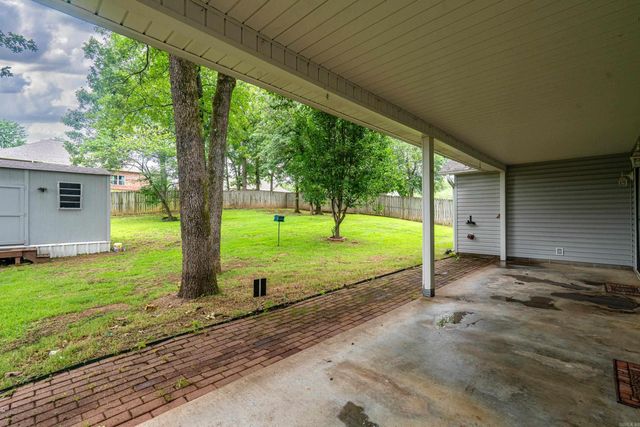 102 Doe Run Place, Hot Springs, AR 71913
