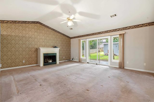 102 Doe Run Place, Hot Springs, AR 71913