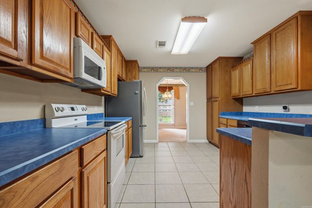 102 Doe Run Place, Hot Springs, AR 71913