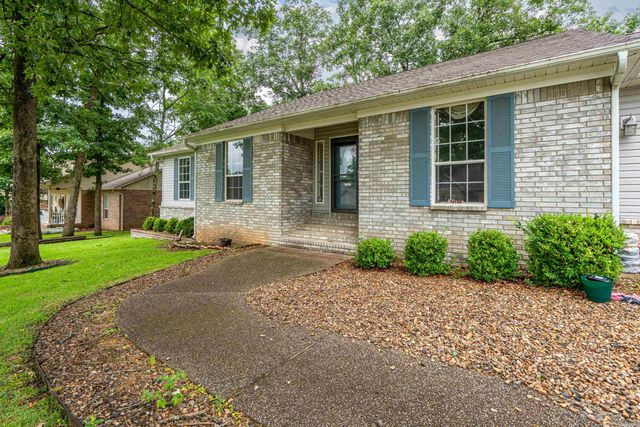 102 Doe Run Place, Hot Springs, AR 71913