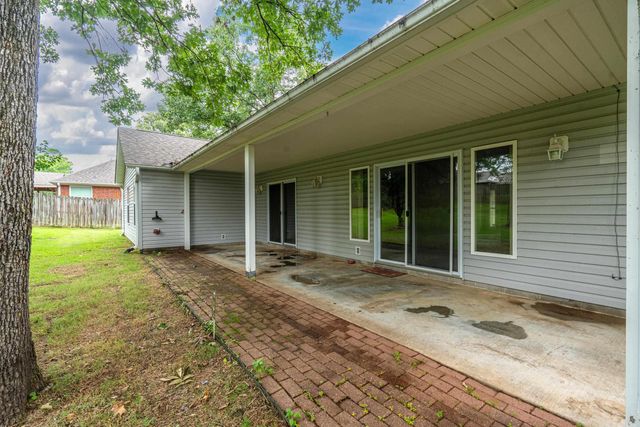 102 Doe Run Place, Hot Springs, AR 71913