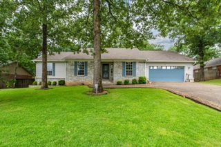 102 Doe Run Place, Hot Springs, AR 71913
