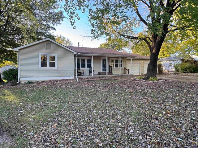 1035 Grand, Emporia, KS 66801