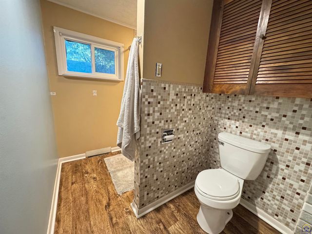 1035 Grand, Emporia, KS 66801