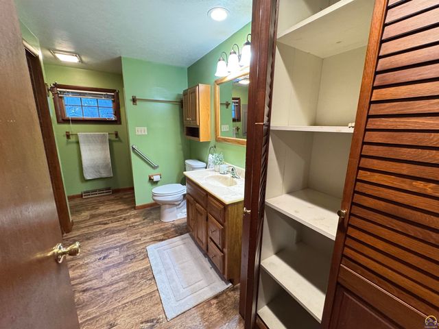 1035 Grand, Emporia, KS 66801