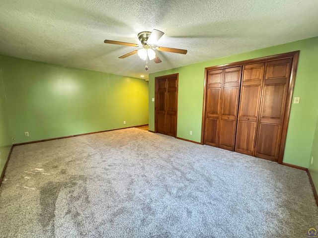 1035 Grand, Emporia, KS 66801