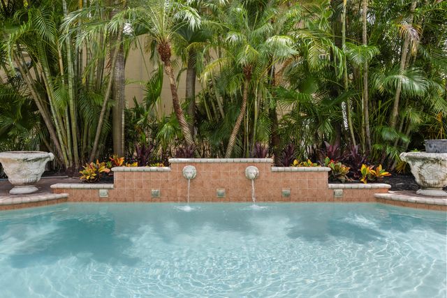 9875 Palma Vista Way, Boca Raton, FL 33428