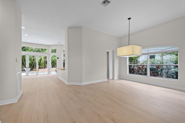 9875 Palma Vista Way, Boca Raton, FL 33428
