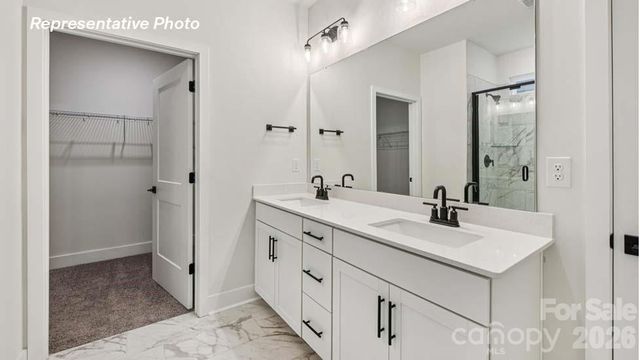 4133 Round Table Drive, Gastonia, NC 28056