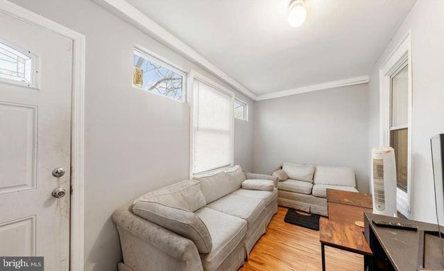 28 OAK LN, Trenton, NJ 08618