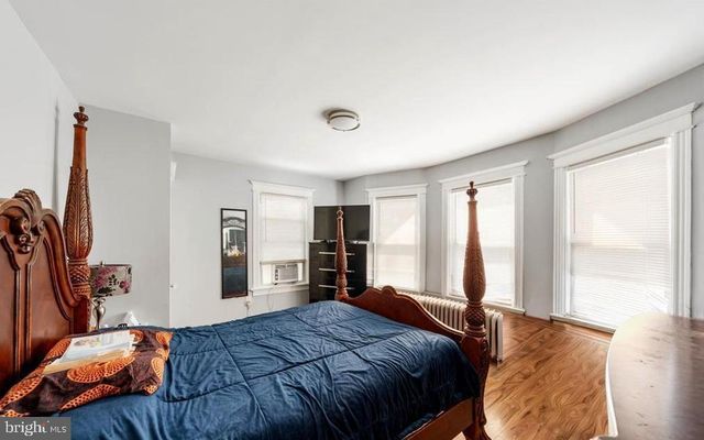 28 OAK LN, Trenton, NJ 08618
