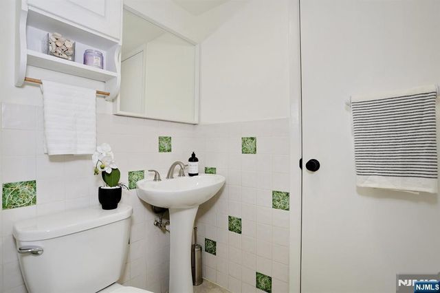 67 Dean Street, Harrington Park, NJ 07640