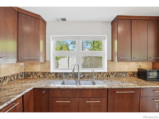 2801 Pennsylvania Avenue 105, Boulder, CO 80303