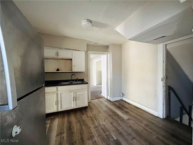 13401 Rugby Road, Cleveland, OH 44110