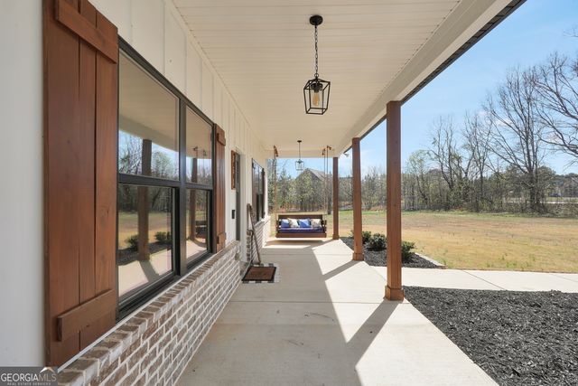 351 Savannah Drive, Mansfield, GA 30055