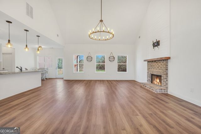 351 Savannah Drive, Mansfield, GA 30055