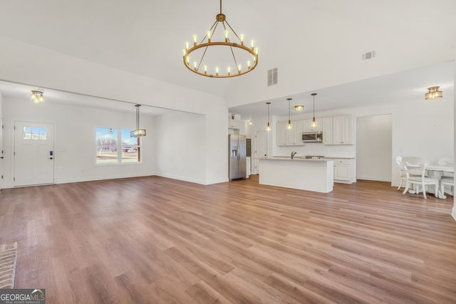 351 Savannah Drive, Mansfield, GA 30055