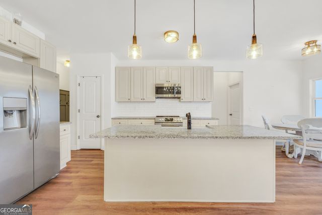 351 Savannah Drive, Mansfield, GA 30055
