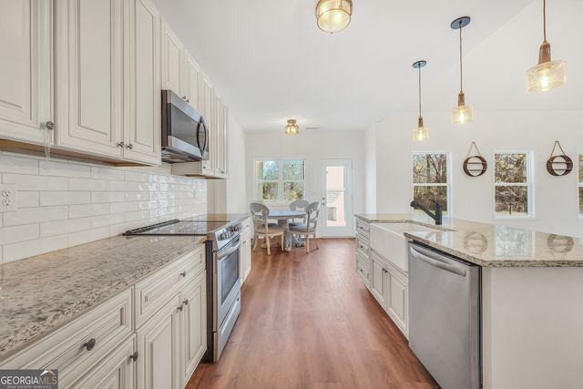 351 Savannah Drive, Mansfield, GA 30055