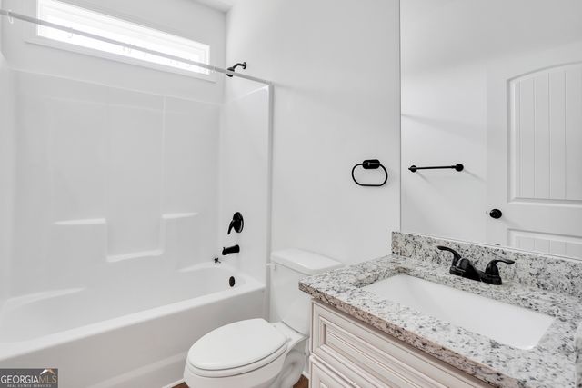 351 Savannah Drive, Mansfield, GA 30055