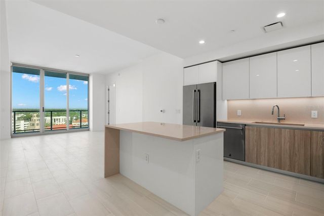 400 CENTRAL AVENUE 1109, St Petersburg, FL 33701