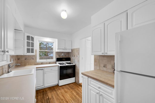 506 Godfrey Lake Drive, Brick, NJ 08724