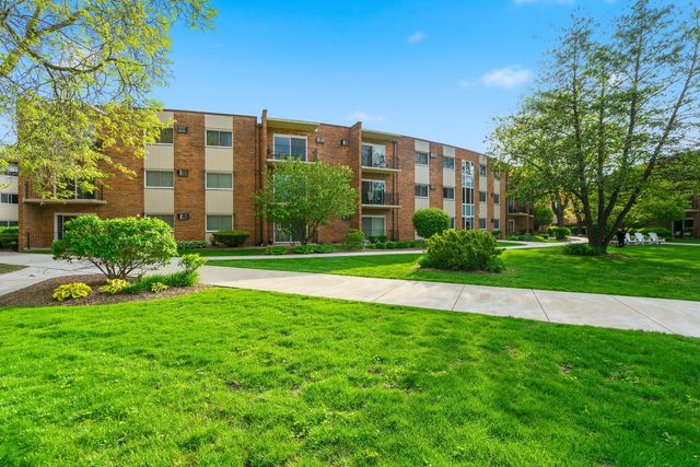 9725 S Keeler Avenue 6-209, Oak Lawn, IL 60453