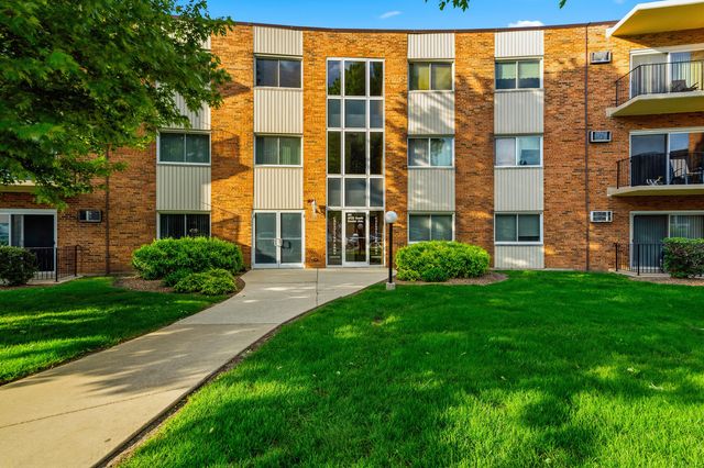 9725 S Keeler Avenue 6-209, Oak Lawn, IL 60453