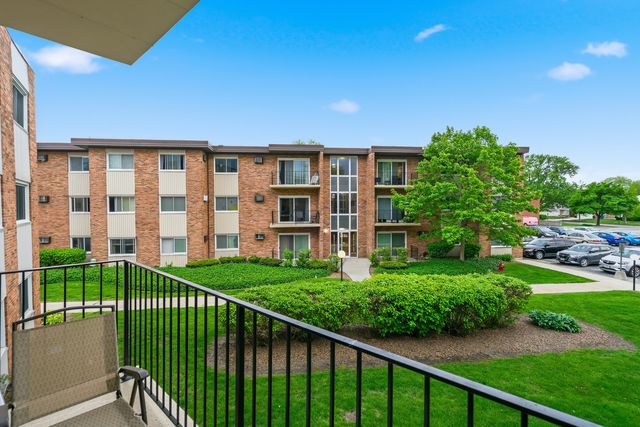9725 S Keeler Avenue 6-209, Oak Lawn, IL 60453