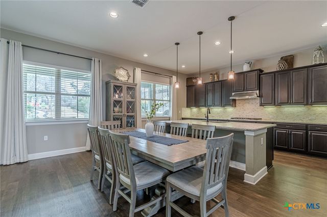 112 Laughing Pear Drive, San Marcos, TX 78666