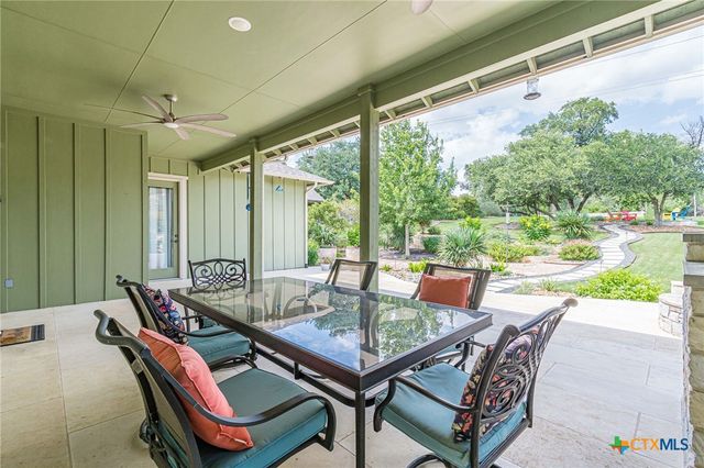 112 Laughing Pear Drive, San Marcos, TX 78666