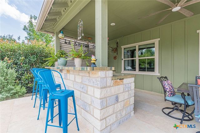 112 Laughing Pear Drive, San Marcos, TX 78666