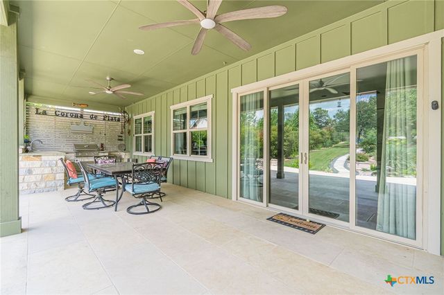 112 Laughing Pear Drive, San Marcos, TX 78666