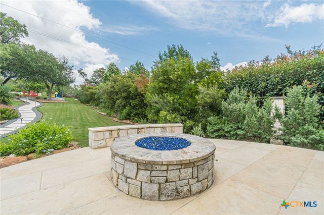112 Laughing Pear Drive, San Marcos, TX 78666