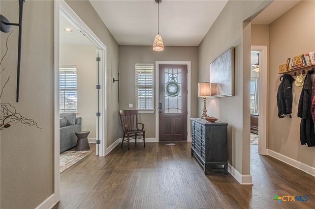 112 Laughing Pear Drive, San Marcos, TX 78666