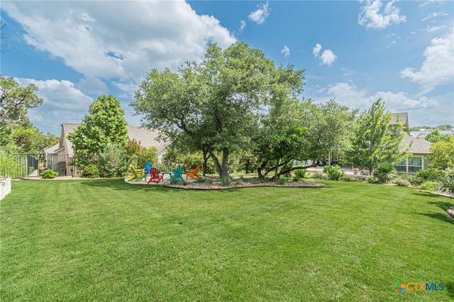 112 Laughing Pear Drive, San Marcos, TX 78666