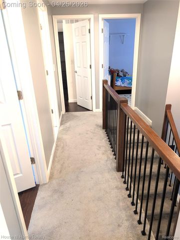 37816 Baywood Drive, Farmington Hills, MI 48335