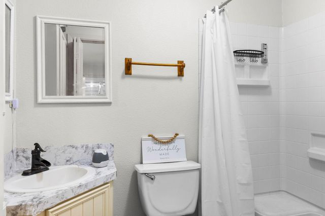 795 County Road 4497, Hillister, TX 77624