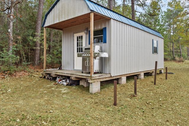 795 County Road 4497, Hillister, TX 77624