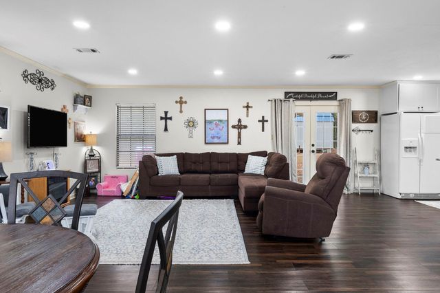 795 County Road 4497, Hillister, TX 77624