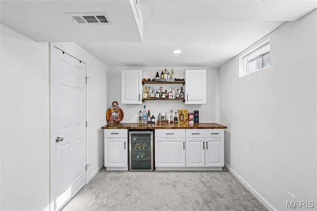 4200 Meadowgreen Trails Drive, St Louis, MO 63129