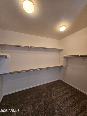 2065 E Hulet Place, Chandler, AZ 85225