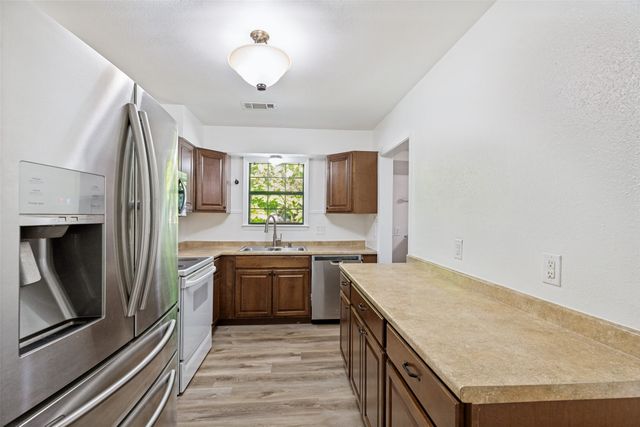 1409 N Morris Street, Mckinney, TX 75069