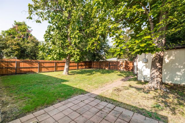 1409 N Morris Street, Mckinney, TX 75069