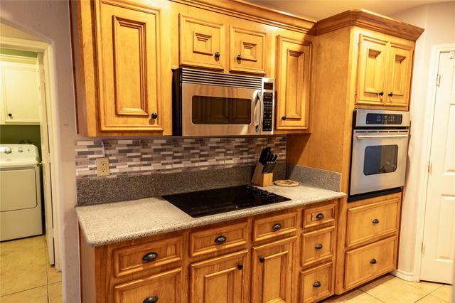 15913 Enloe Street, Splendora, TX 77372