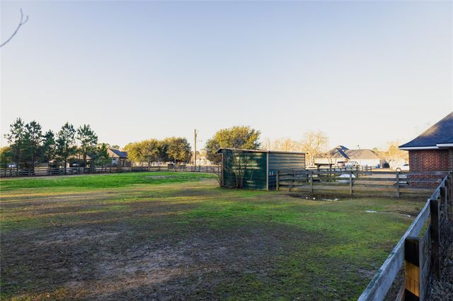 15913 Enloe Street, Splendora, TX 77372