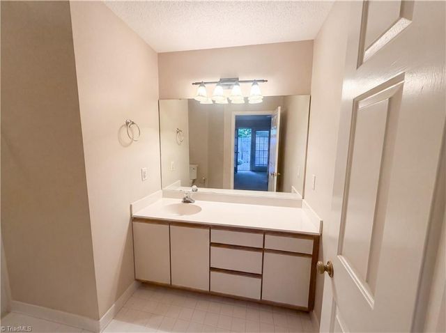 17 Brookway Drive, Greensboro, NC 27410