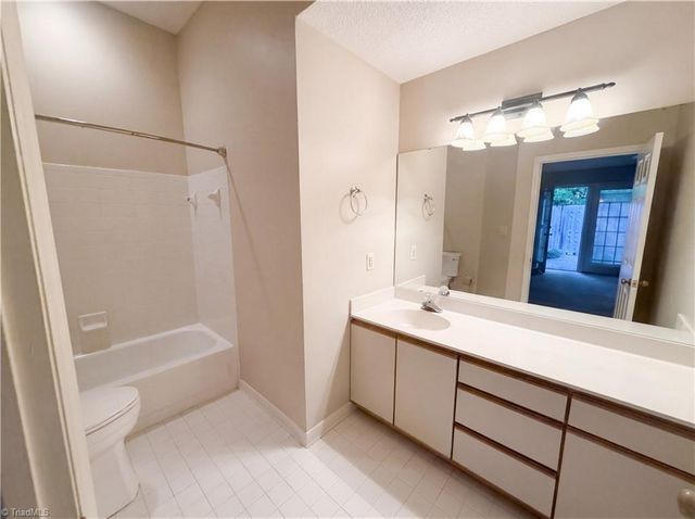 17 Brookway Drive, Greensboro, NC 27410